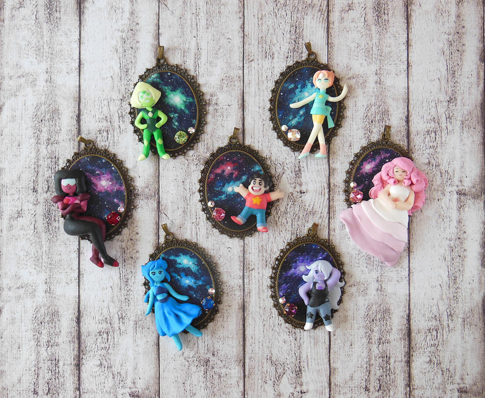 As promised here is my new Cameo Collection >3< This time i made the Characters from Steven Universe. Wanted to make them for such a long time now and finally i was able to! >3< Steven ...