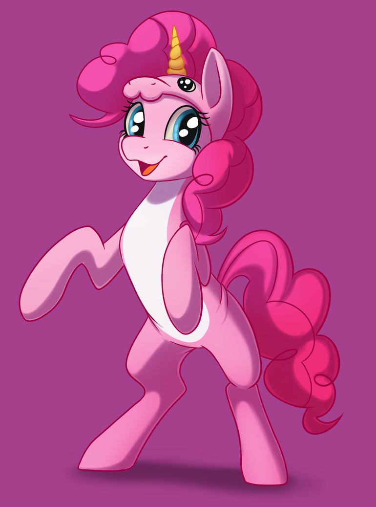 [Obrázek: pinkie_dressed_as_a_unicorn_by_taneysha-db41tbx.png]