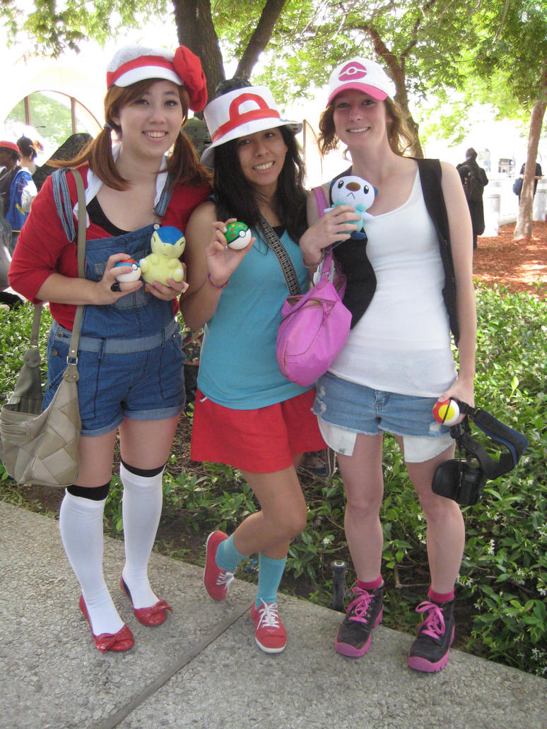 Pokemon Trainer Girls by universalladyn on DeviantArt